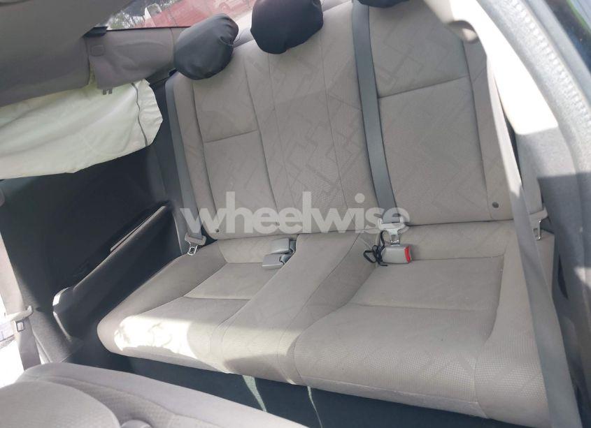 Photo 8 of 2012 Honda Civic LX (VIN 2HGFG3B52CH562435)