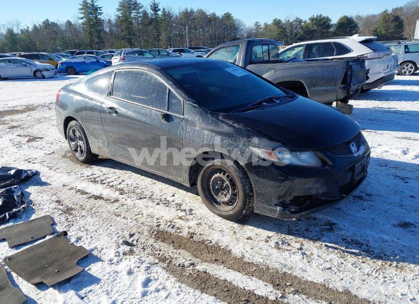 2013 Honda Civic LX (VIN 2HGFG3B52DH507856) main photo