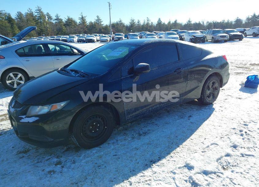 Photo 2 of 2013 Honda Civic LX (VIN 2HGFG3B52DH507856)