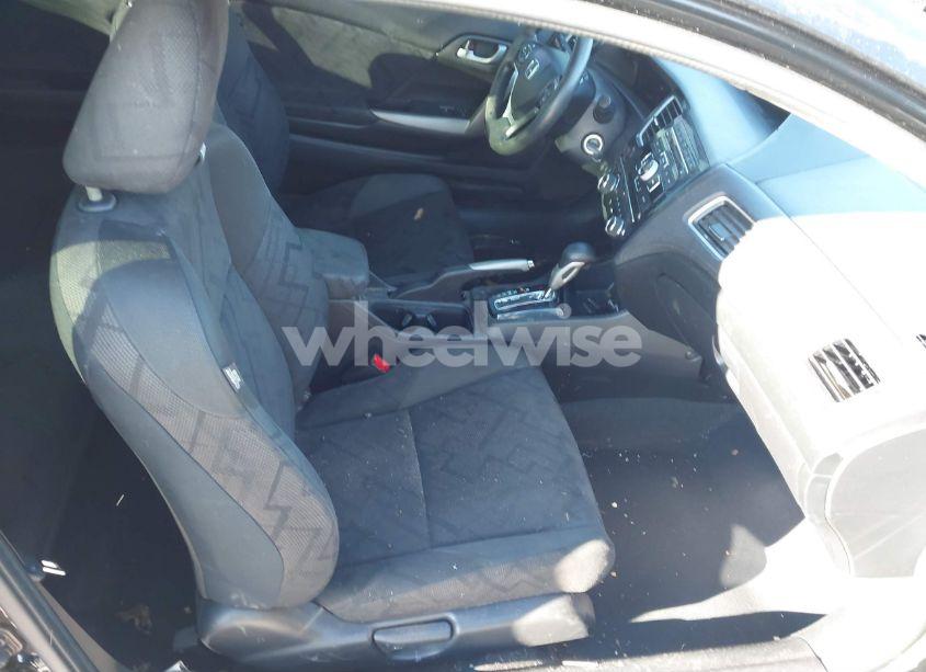 Photo 5 of 2013 Honda Civic LX (VIN 2HGFG3B52DH507856)