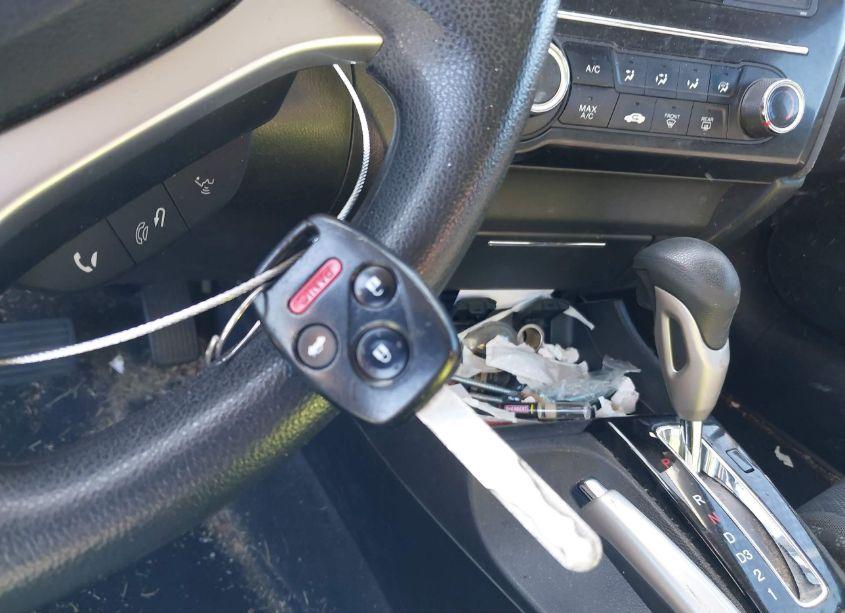 Photo 11 of 2013 Honda Civic LX (VIN 2HGFG3B52DH513172)