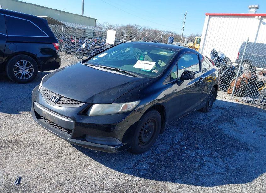 Photo 2 of 2013 Honda Civic LX (VIN 2HGFG3B52DH520834)