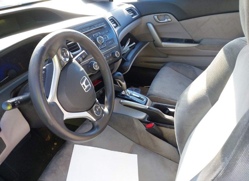 Photo 5 of 2013 Honda Civic LX (VIN 2HGFG3B52DH520834)