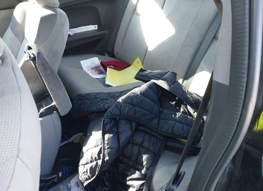 Photo 8 of 2013 Honda Civic LX (VIN 2HGFG3B52DH520834)