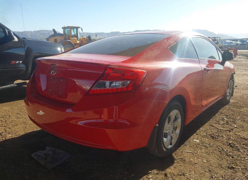 Photo 4 of 2013 Honda Civic LX (VIN 2HGFG3B52DH521658)