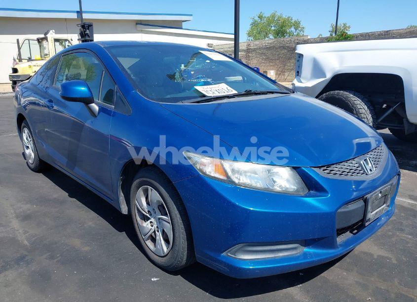 2013 Honda Civic LX (VIN 2HGFG3B52DH530974) main photo