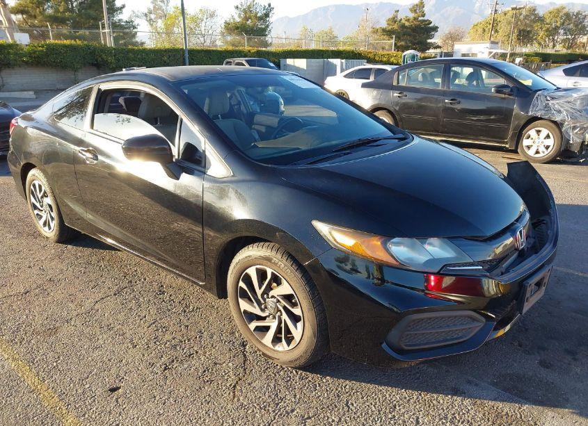 2015 Honda Civic LX (VIN 2HGFG3B52FH505205) main photo