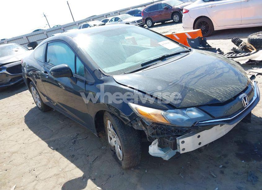 2015 Honda Civic LX (VIN 2HGFG3B52FH523610) main photo