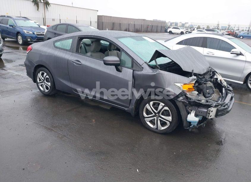 2015 Honda Civic LX (VIN 2HGFG3B52FH526166) main photo