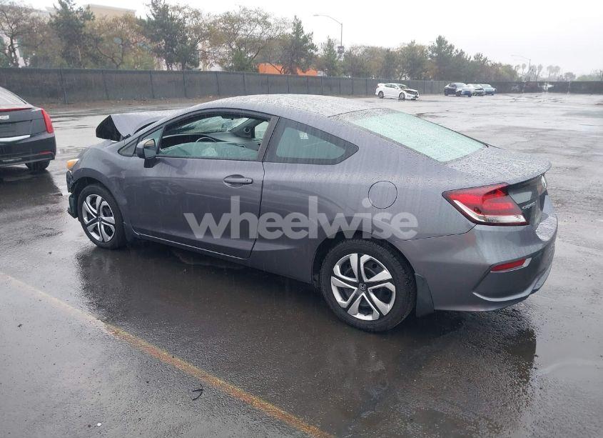 Photo 3 of 2015 Honda Civic LX (VIN 2HGFG3B52FH526166)