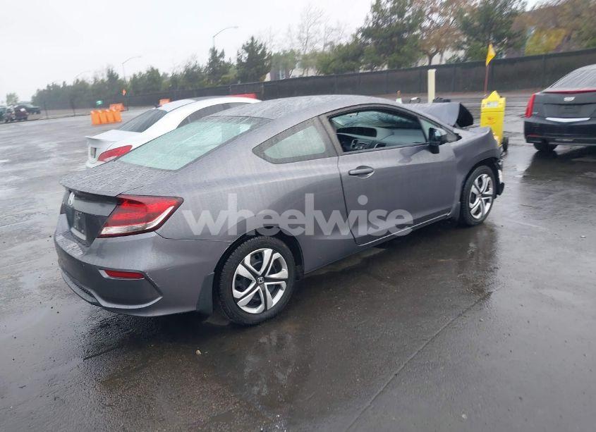 Photo 4 of 2015 Honda Civic LX (VIN 2HGFG3B52FH526166)