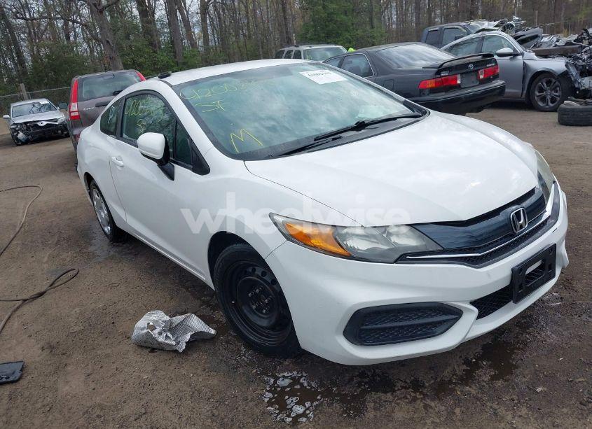 2015 Honda Civic LX (VIN 2HGFG3B52FH533019) main photo