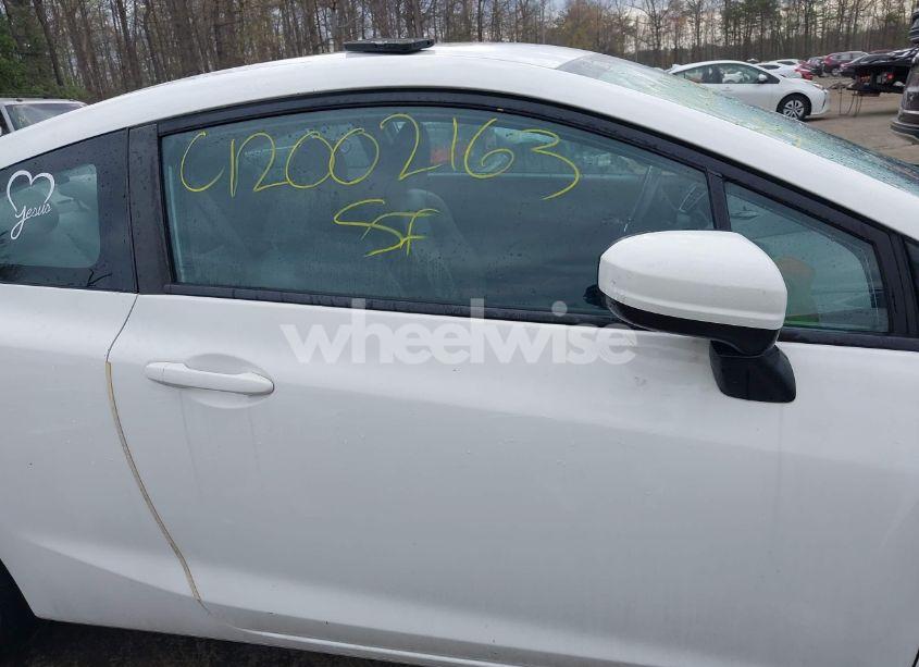 Photo 13 of 2015 Honda Civic LX (VIN 2HGFG3B52FH533019)