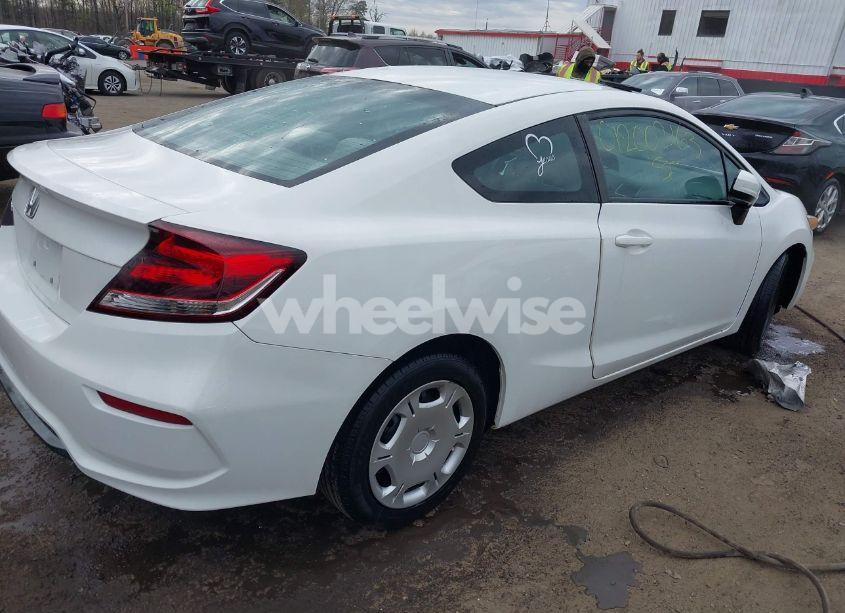 Photo 4 of 2015 Honda Civic LX (VIN 2HGFG3B52FH533019)