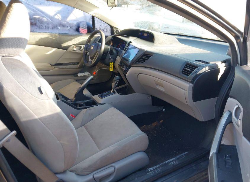 Photo 5 of 2012 Honda Civic LX (VIN 2HGFG3B53CH535549)