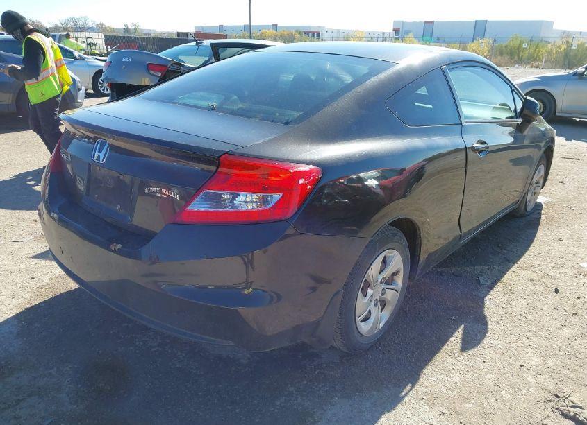 Photo 4 of 2013 Honda Civic LX (VIN 2HGFG3B53DH529056)