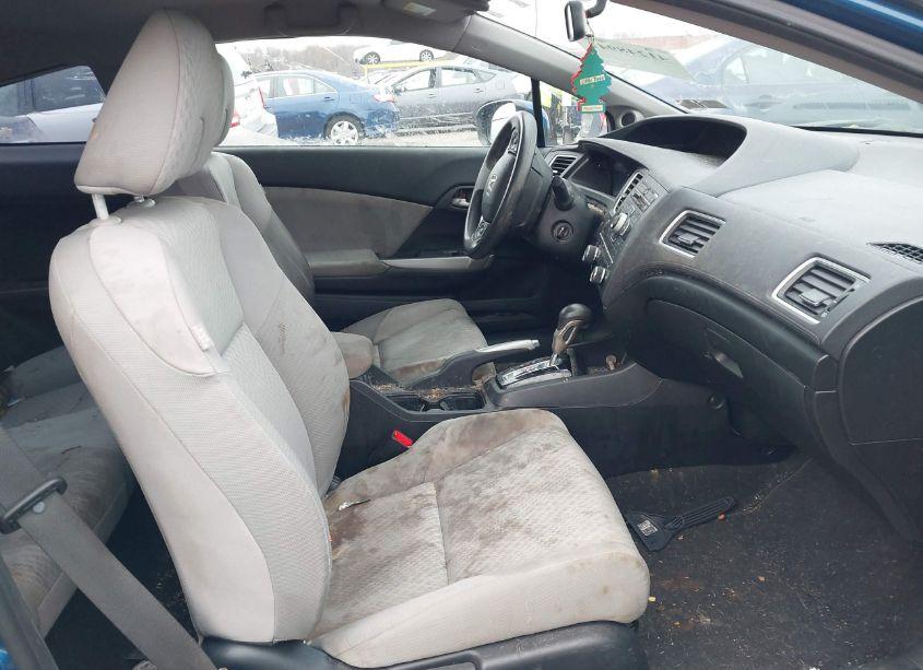 Photo 4 of 2014 Honda Civic LX (VIN 2HGFG3B53EH519595)