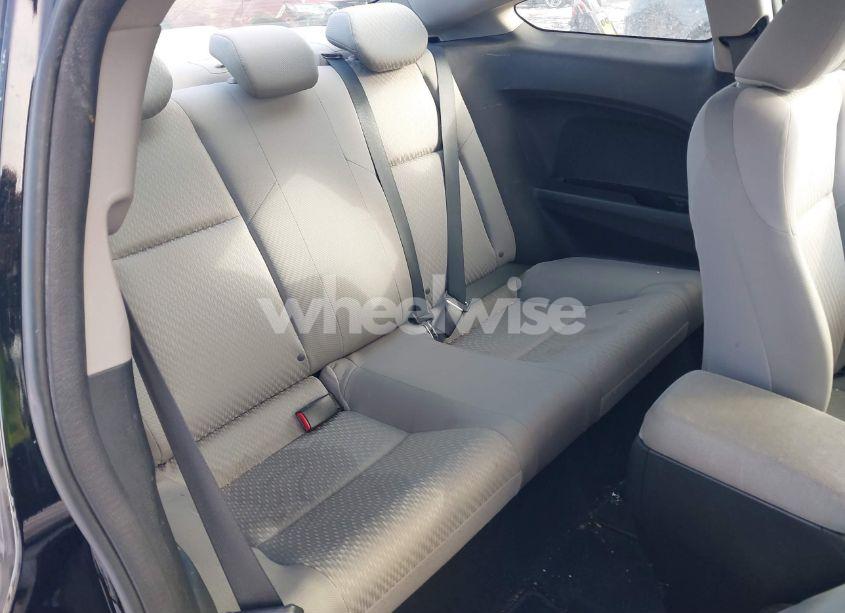 Photo 8 of 2015 Honda Civic LX (VIN 2HGFG3B53FH506413)