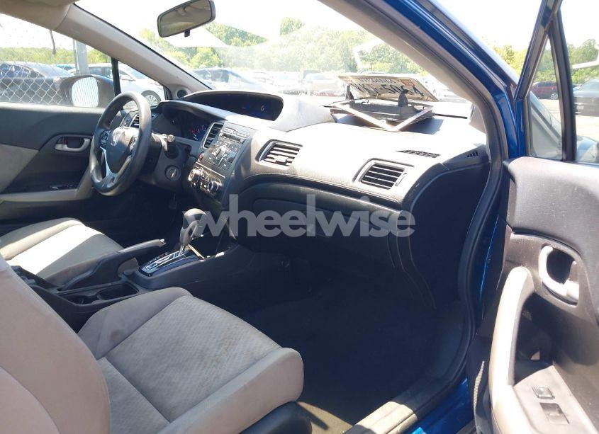 Photo 5 of 2015 Honda Civic LX (VIN 2HGFG3B53FH514432)