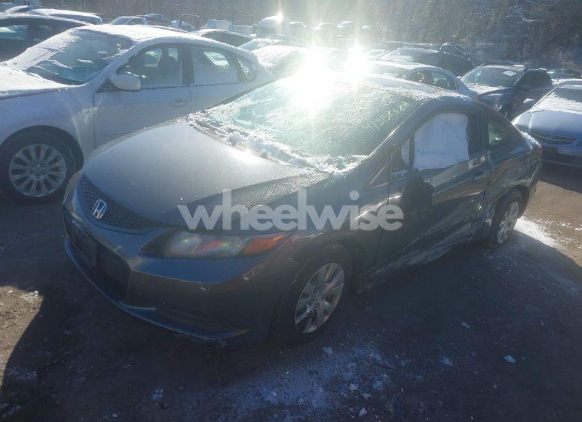 Photo 2 of 2012 Honda Civic LX (VIN 2HGFG3B54CH528741)