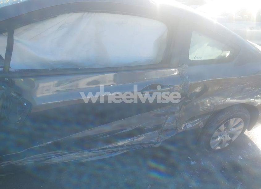 Photo 6 of 2012 Honda Civic LX (VIN 2HGFG3B54CH528741)