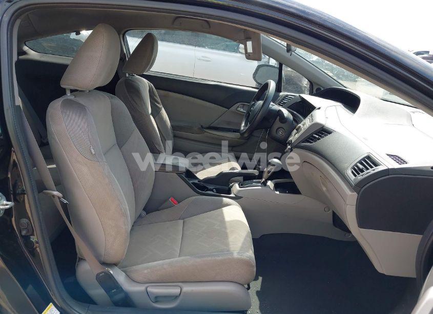 Photo 5 of 2012 Honda Civic LX (VIN 2HGFG3B54CH536189)