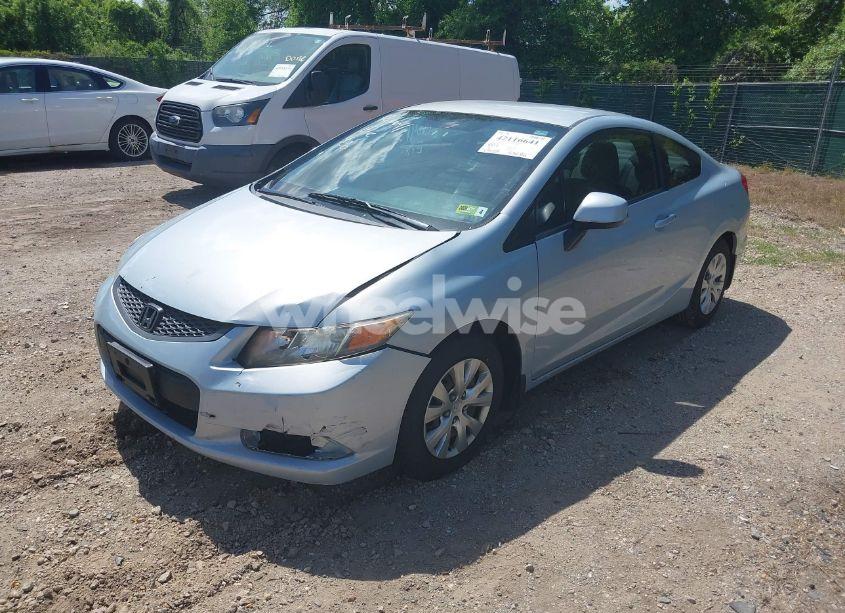 Photo 2 of 2012 Honda Civic LX (VIN 2HGFG3B54CH555194)