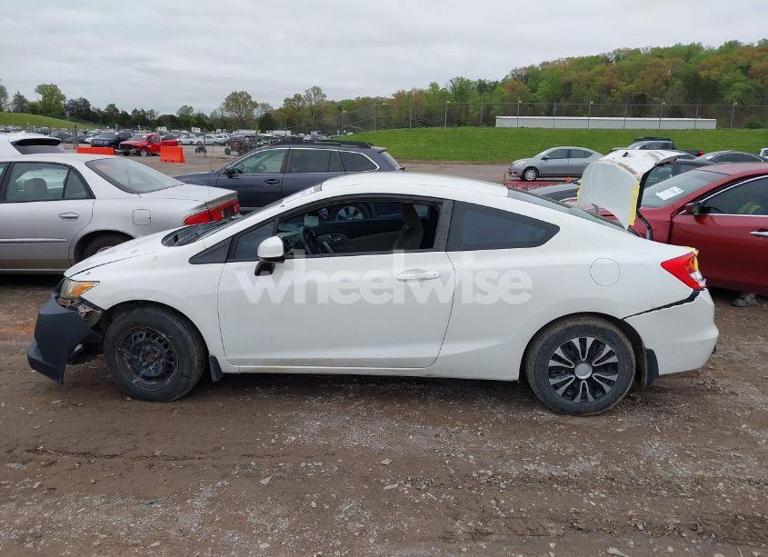 Photo 14 of 2013 Honda Civic LX (VIN 2HGFG3B54DH510483)