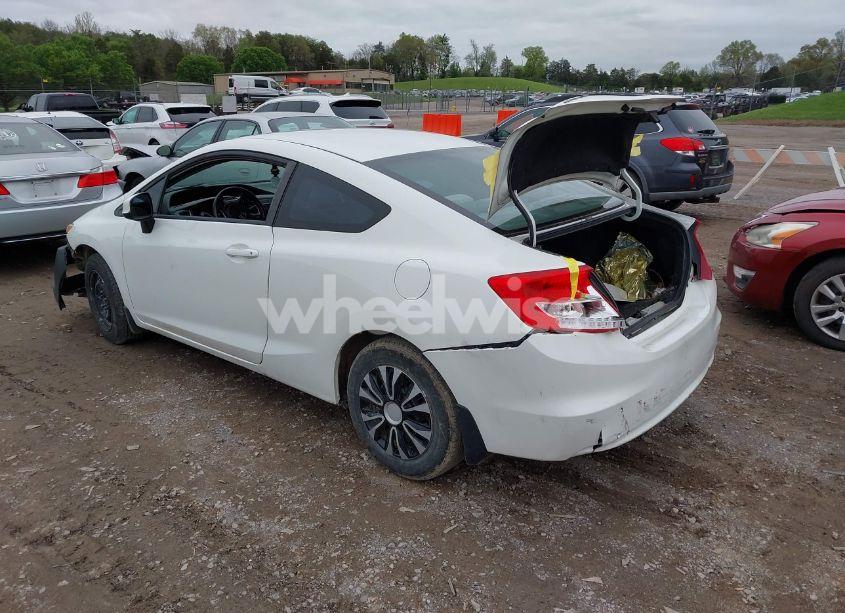 Photo 3 of 2013 Honda Civic LX (VIN 2HGFG3B54DH510483)