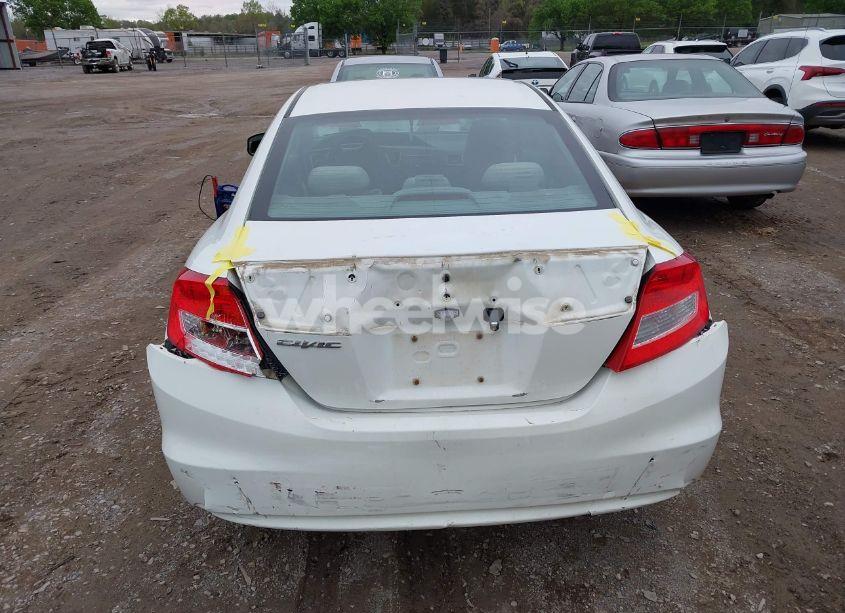 Photo 6 of 2013 Honda Civic LX (VIN 2HGFG3B54DH510483)