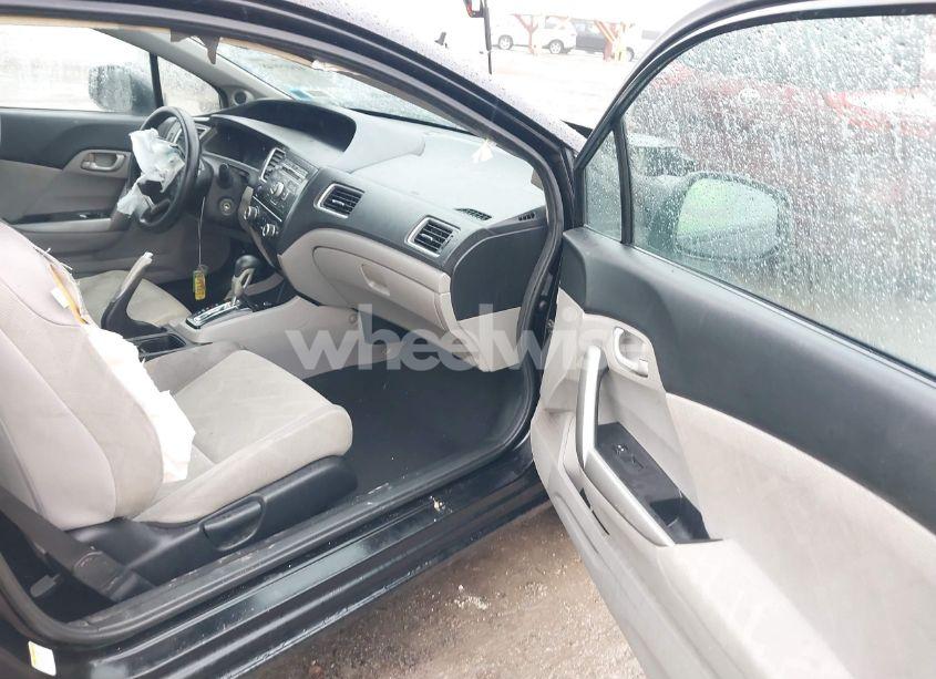 Photo 5 of 2013 Honda Civic LX (VIN 2HGFG3B54DH520527)