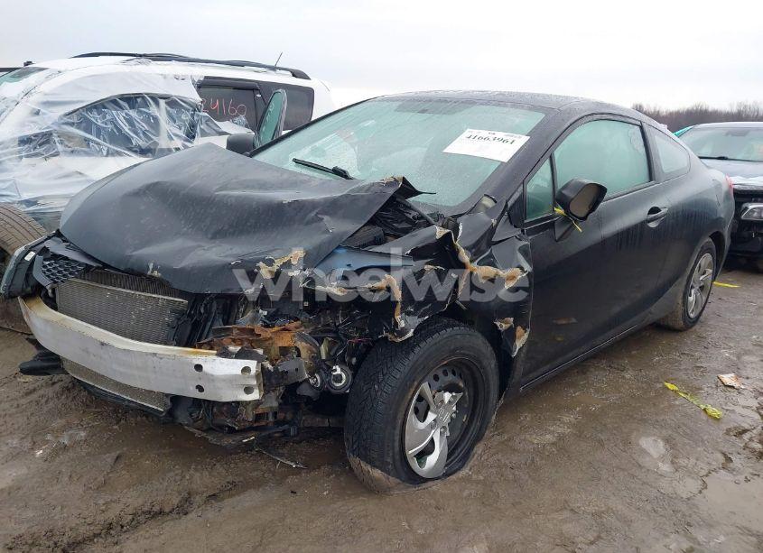 Photo 2 of 2013 Honda Civic LX (VIN 2HGFG3B54DH531334)