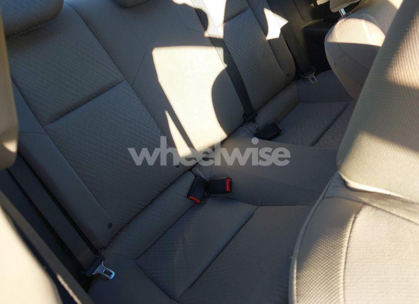 Photo 8 of 2015 Honda Civic LX (VIN 2HGFG3B54FH512379)