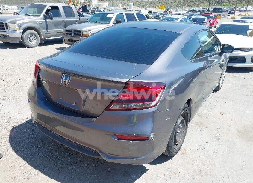 Photo 4 of 2015 Honda Civic LX (VIN 2HGFG3B54FH523995)