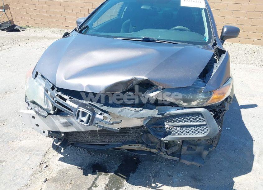 Photo 6 of 2015 Honda Civic LX (VIN 2HGFG3B54FH523995)