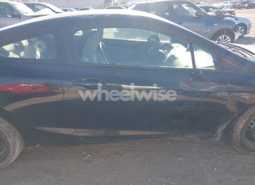 Photo 14 of 2012 Honda Civic LX (VIN 2HGFG3B55CH513150)