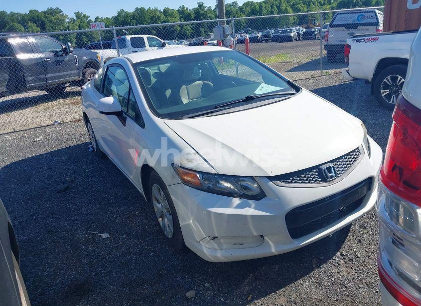 2012 Honda Civic LX (VIN 2HGFG3B55CH557505) main photo
