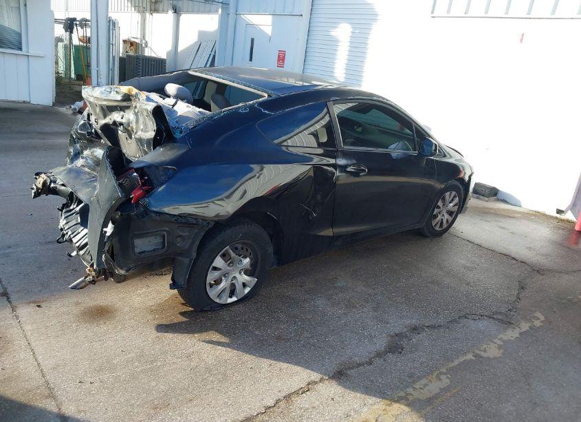 Photo 4 of 2012 Honda Civic LX (VIN 2HGFG3B55CH558458)