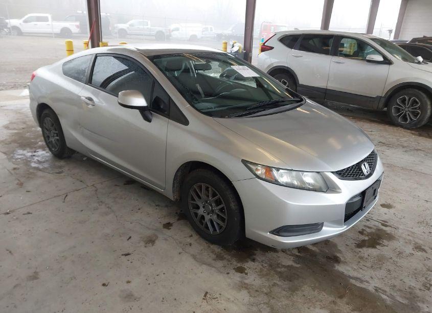 2013 Honda Civic LX (VIN 2HGFG3B55DH503977) main photo