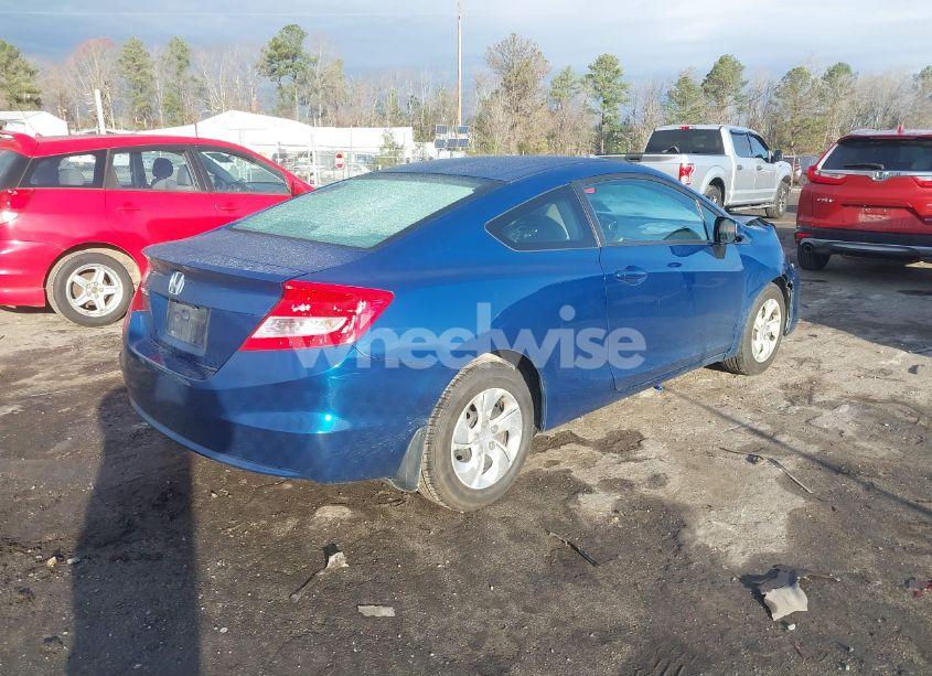 Photo 4 of 2013 Honda Civic LX (VIN 2HGFG3B55DH507835)