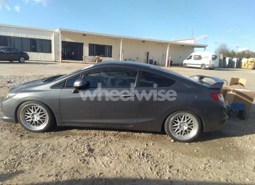 Photo 15 of 2013 Honda Civic LX (VIN 2HGFG3B55DH514929)