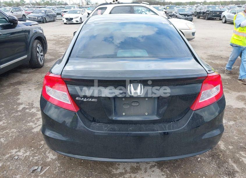 Photo 16 of 2013 Honda Civic LX (VIN 2HGFG3B55DH520312)