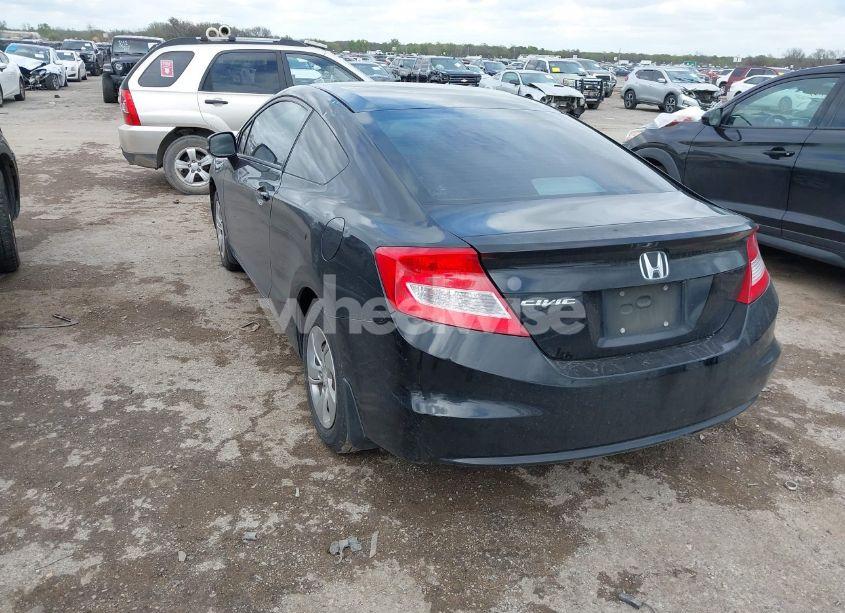 Photo 3 of 2013 Honda Civic LX (VIN 2HGFG3B55DH520312)