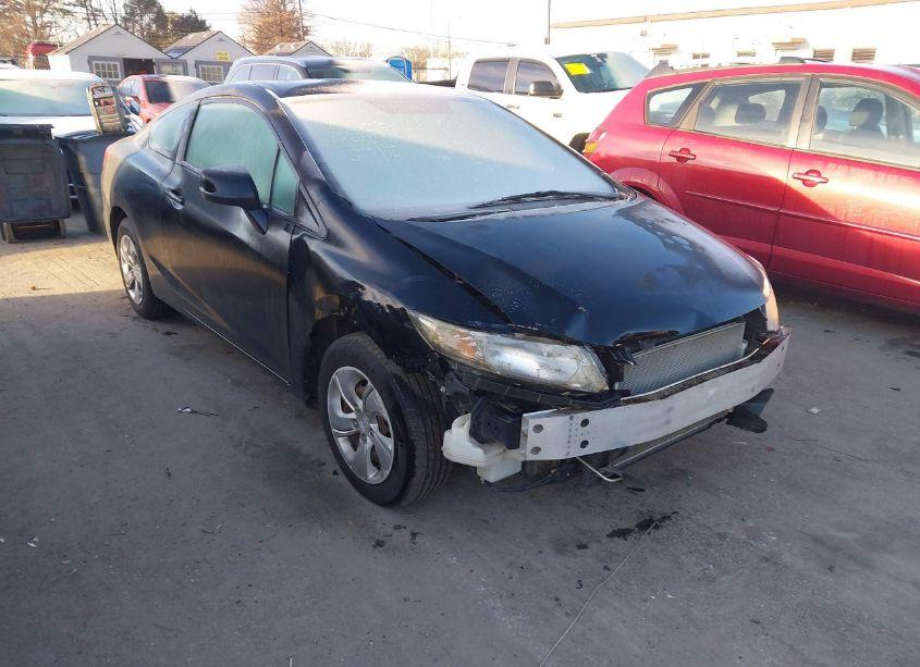 2013 Honda Civic LX (VIN 2HGFG3B55DH526692) main photo