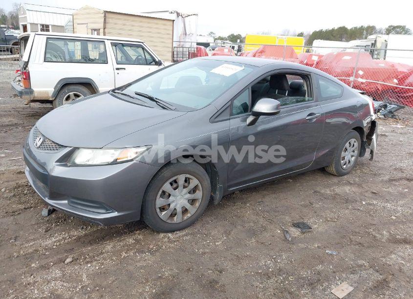Photo 2 of 2013 Honda Civic LX (VIN 2HGFG3B55DH531021)
