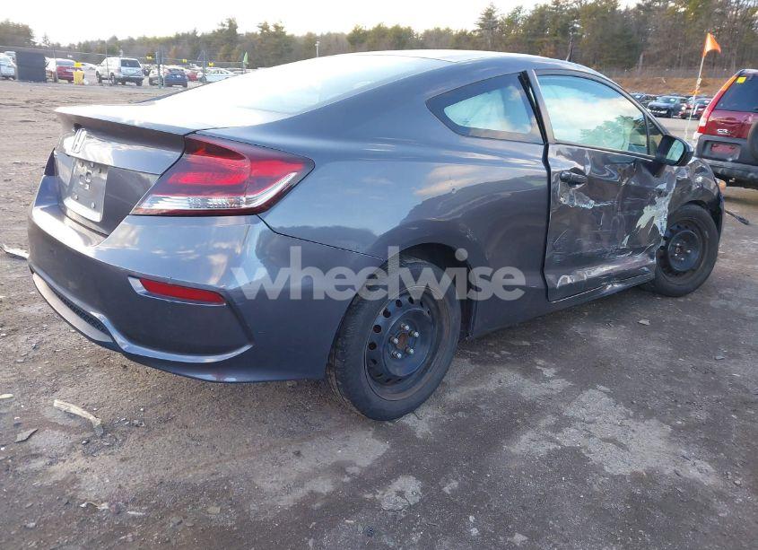Photo 4 of 2015 Honda Civic LX (VIN 2HGFG3B55FH516778)