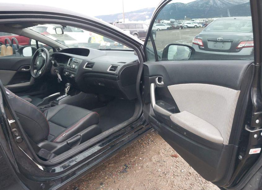 Photo 5 of 2015 Honda Civic LX (VIN 2HGFG3B55FH519602)