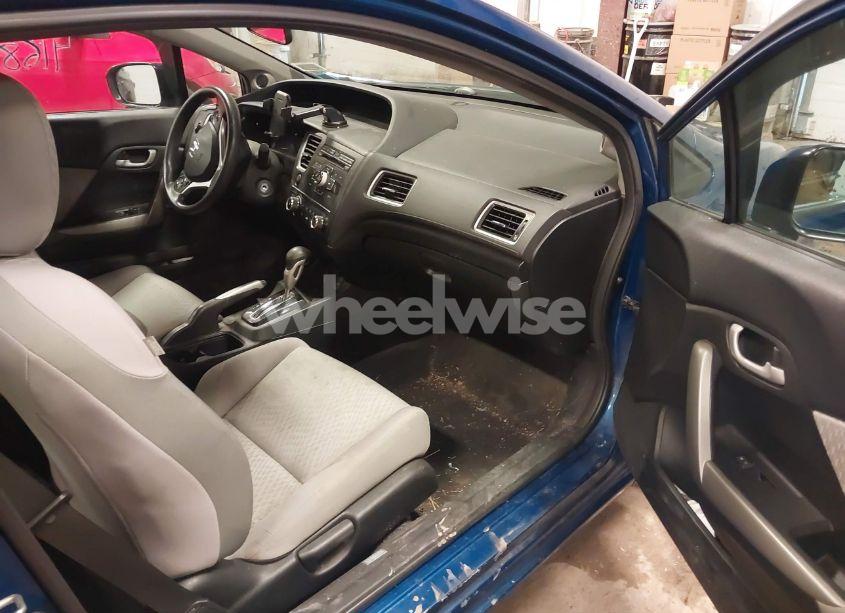 Photo 5 of 2015 Honda Civic LX (VIN 2HGFG3B55FH531362)