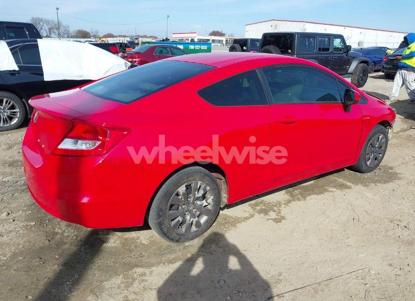 Photo 4 of 2012 Honda Civic LX (VIN 2HGFG3B56CH537246)