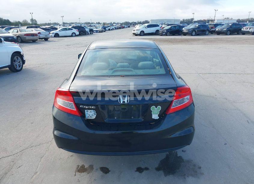 Photo 16 of 2013 Honda Civic CPE LX (VIN 2HGFG3B56DH526491)